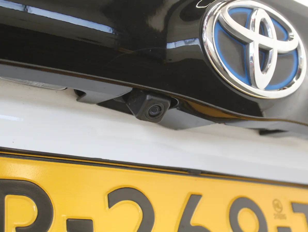 1.5 Hybrid Active NAVI | CARPLAY | AUTOMAAT | ADAPCRUISE | AFNBTREKHAAK | LED | CLIMATE | CAMERA
