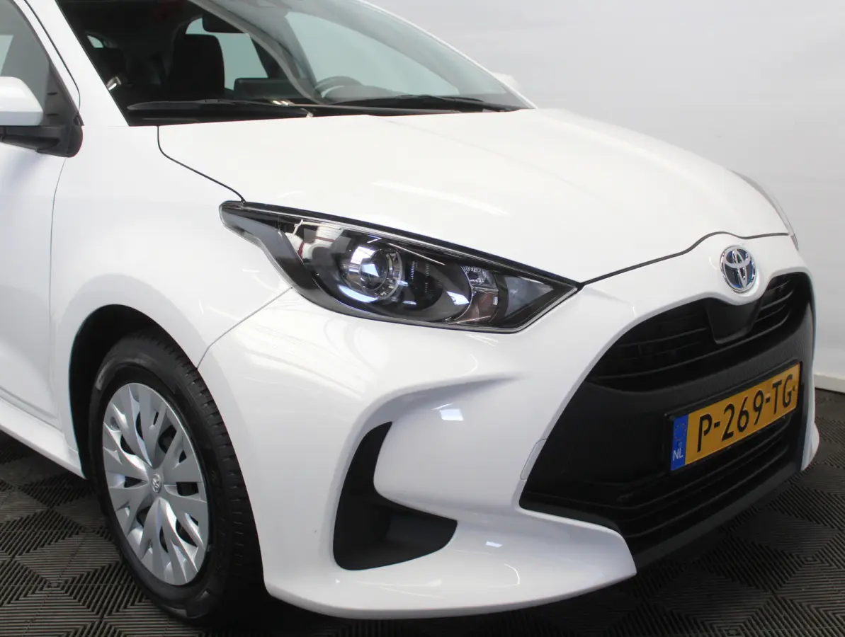1.5 Hybrid Active NAVI | CARPLAY | AUTOMAAT | ADAPCRUISE | AFNBTREKHAAK | LED | CLIMATE | CAMERA