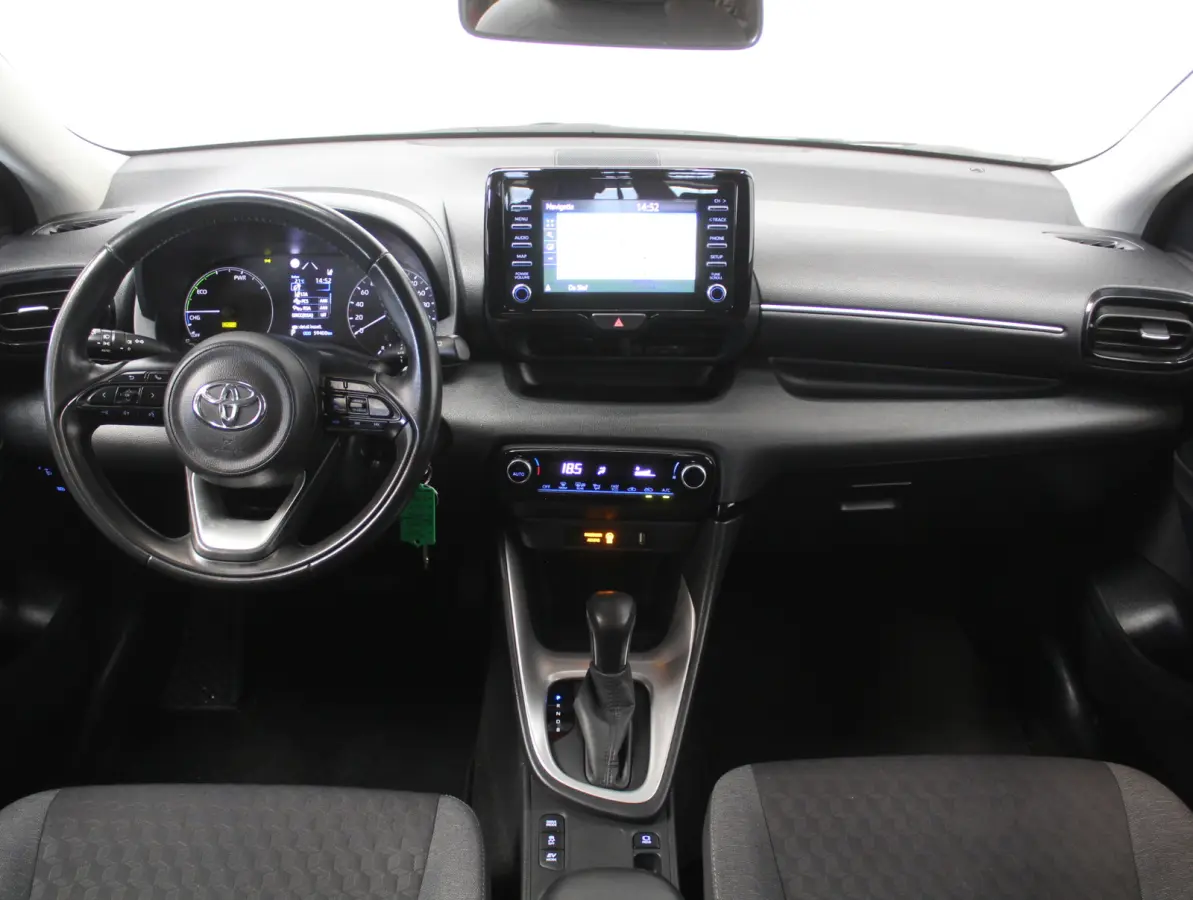 1.5 Hybrid Active NAVI | CARPLAY | AUTOMAAT | ADAPCRUISE | AFNBTREKHAAK | LED | CLIMATE | CAMERA