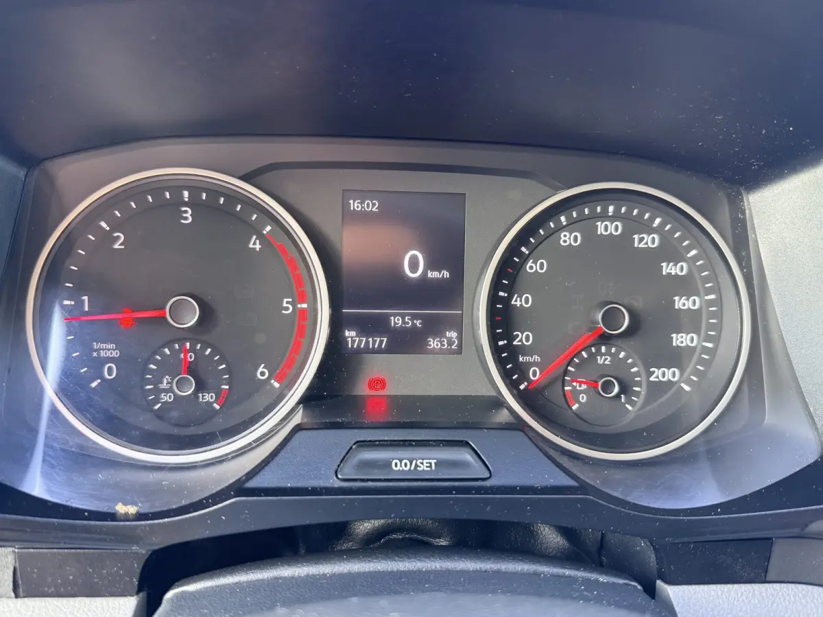 35 2.0 TDI L3H2 Comfortline