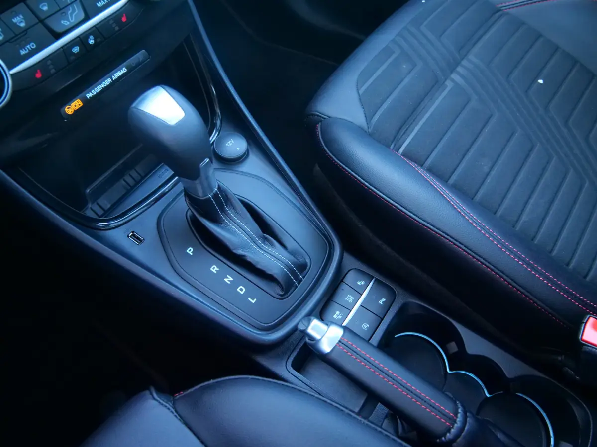 1.0 EcoBoost Mild Hybrid ST-Line X 125 Pk Automaat Navi / DAB / Apple Carplay / Trekhaak