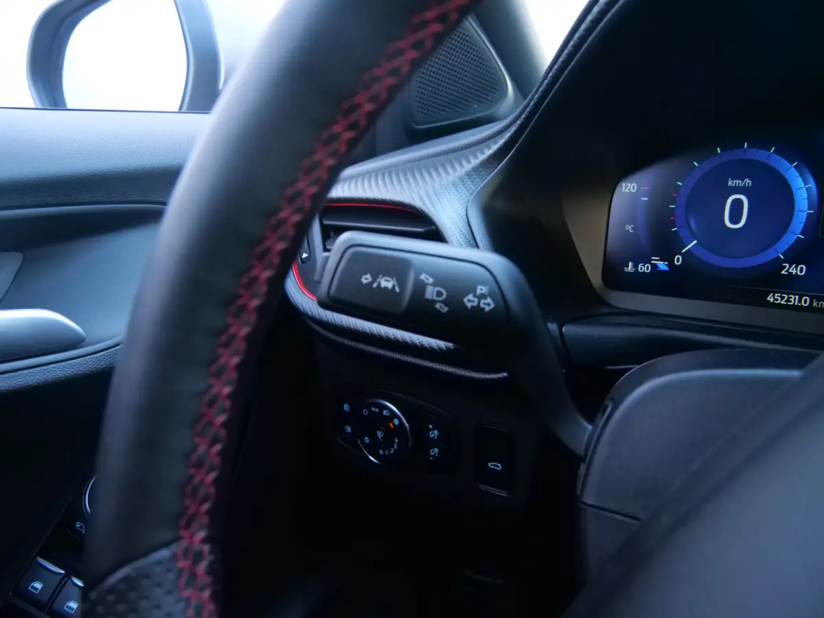 1.0 EcoBoost Mild Hybrid ST-Line X 125 Pk Automaat Navi / DAB / Apple Carplay / Trekhaak
