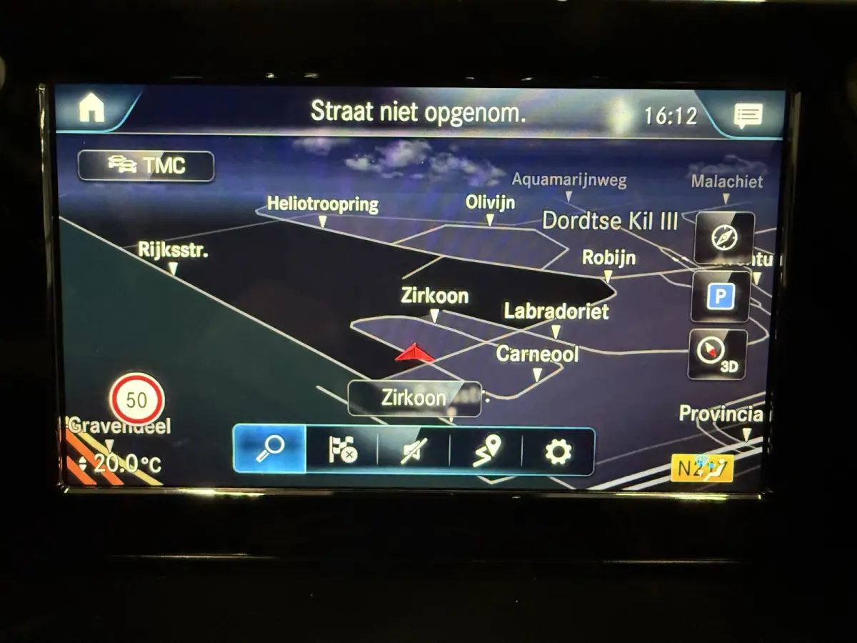 200 AMG aut. 58.889KM/PANO/TREKHAAK/MEMORY/LED/CAMERA/CARBON/18" AMG/AMG-SPORT-STOELEN/DODE-HOEK/LANE-ASSIST/EL.A.KLEP/PRIVACY/DONKERE-HEMEL/NIGHT-PAKKET/IRIDIUM-SILVER/UNIEKE AUTO,ABSOLUTE 