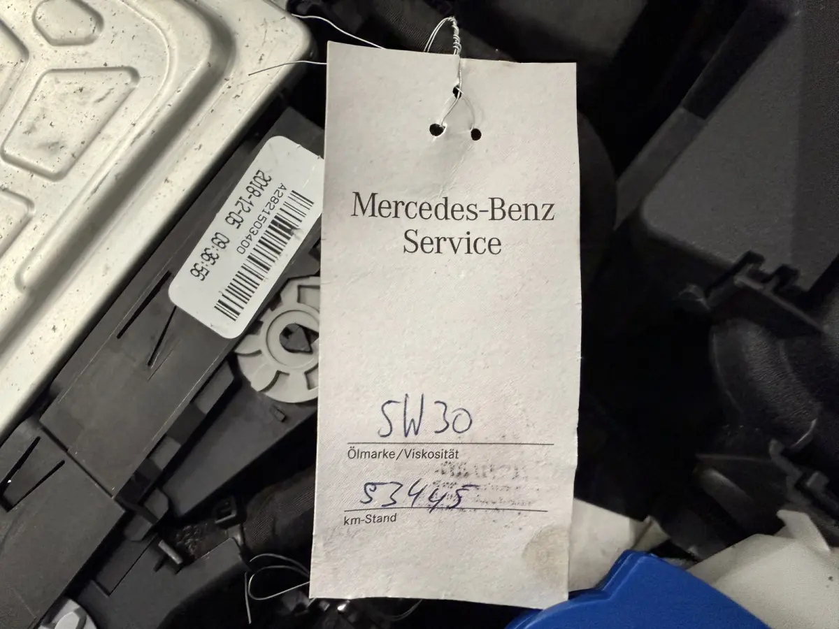 200 AMG aut. 58.889KM/PANO/TREKHAAK/MEMORY/LED/CAMERA/CARBON/18" AMG/AMG-SPORT-STOELEN/DODE-HOEK/LANE-ASSIST/EL.A.KLEP/PRIVACY/DONKERE-HEMEL/NIGHT-PAKKET/IRIDIUM-SILVER/UNIEKE AUTO,ABSOLUTE 