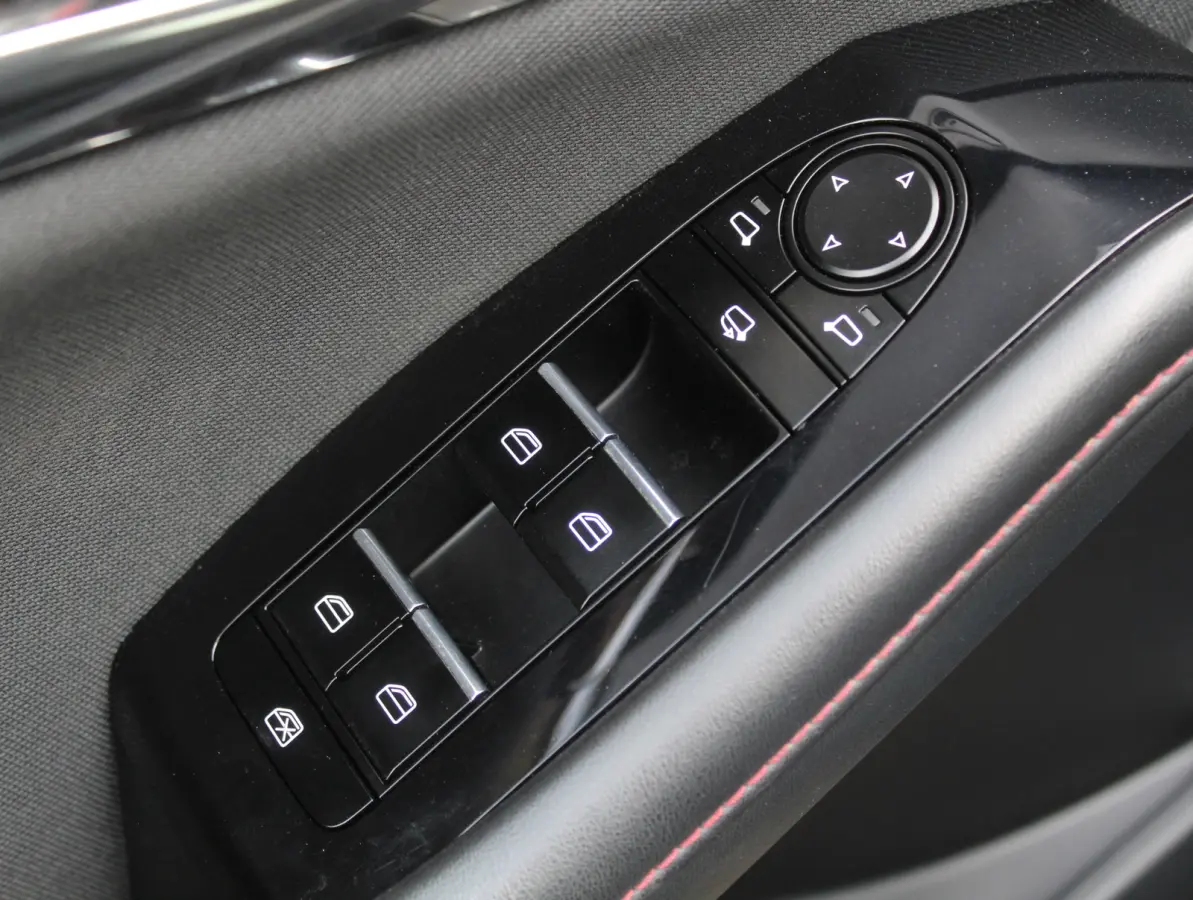 2.0 e-SkyActiv-X M Hybrid Homura | CLIMATE | ADAPCRUISE | CARPLAY | CAMERA | DAB | LED | HEAD-UP | NAVI | LMV18 | STOEL/STUURVERW