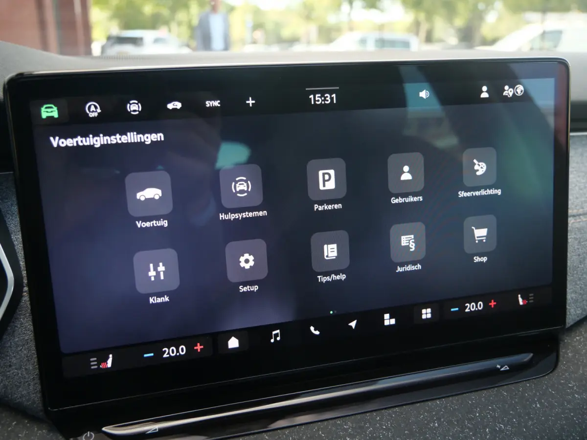 1.5 TSI MHEV Business Edition Plus 150 Pk Automaat Navi / DAB / Apple Carplay / Camera / Stoelverwarming / Pano-dak
