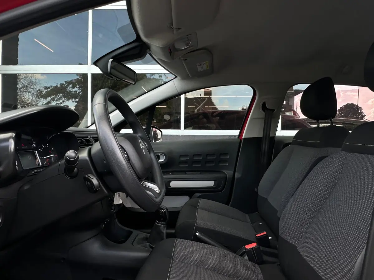 1.2 Feel, Airco, Bluetooth, Cruise, NW Distributieriem, NAP, Radio