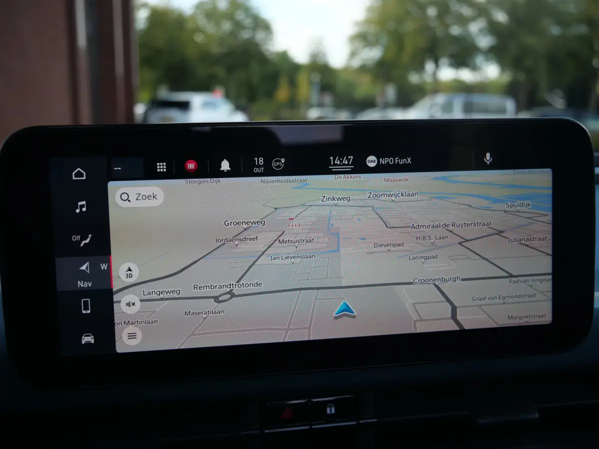RED 42 kWh 118 Pk Automaat Navi / DAB / Apple Carplay / SOH 94,1 %