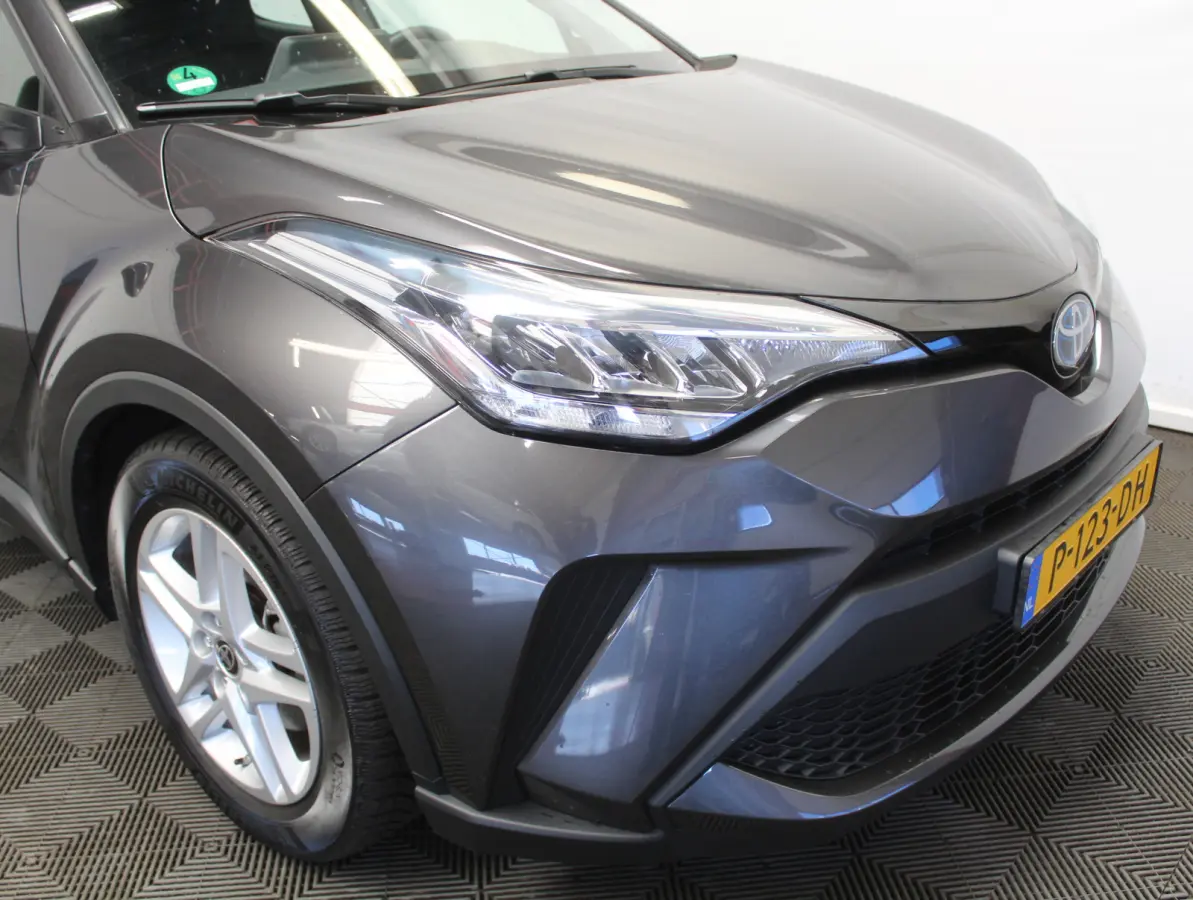 1.8 Hybrid Business CLIMATE | CARPLAY | ADAPCRUISE | DAB | LED | LMV17 | CAMERA | ABS/ASR