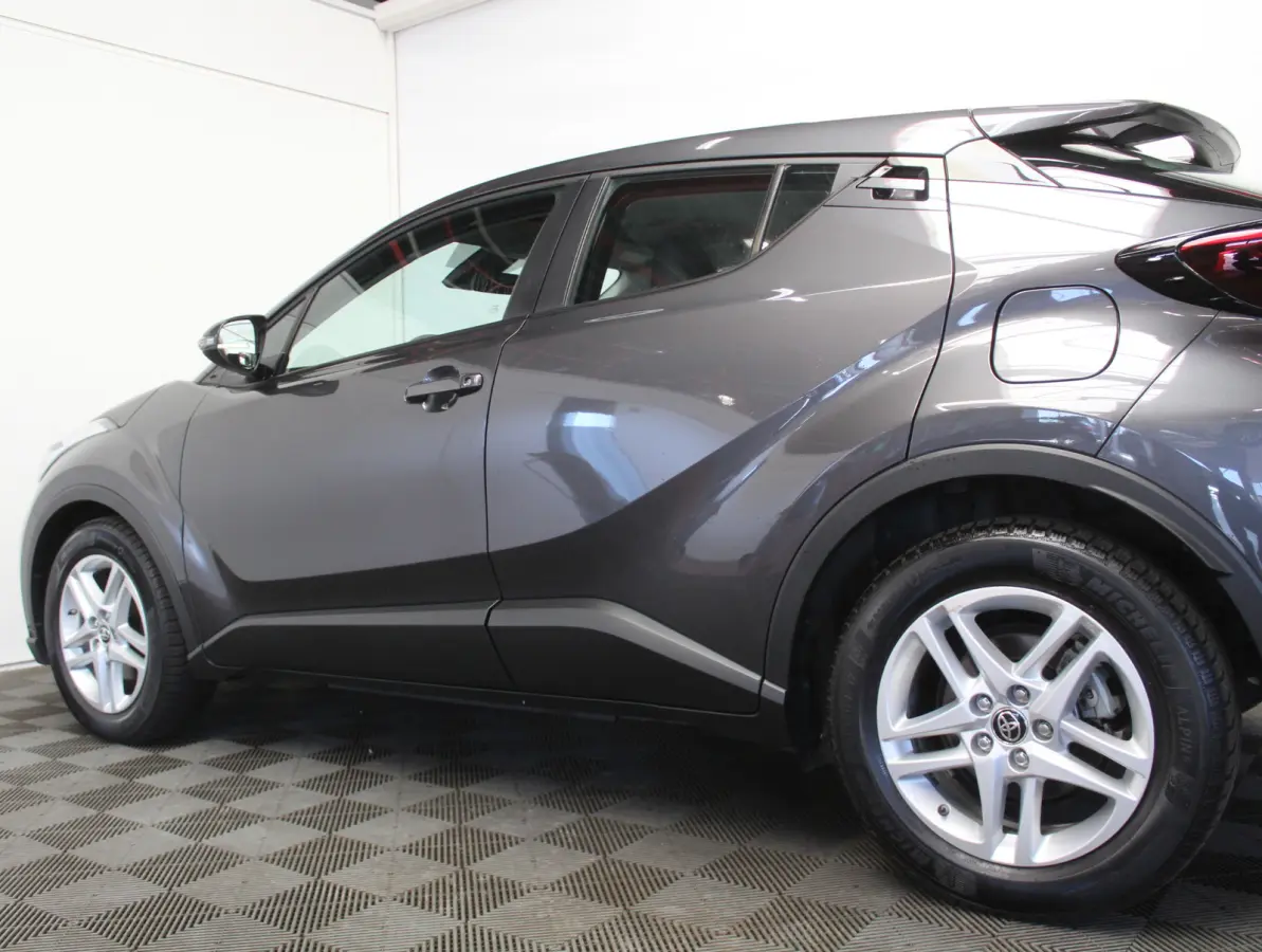 1.8 Hybrid Business CLIMATE | CARPLAY | ADAPCRUISE | DAB | LED | LMV17 | CAMERA | ABS/ASR
