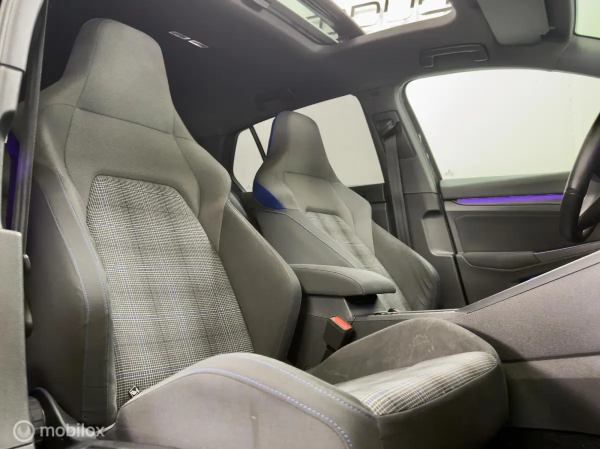 1.4 eHybrid GTE | Pano | Cam | IQ Light | ACC | Travel Assist | 18" | Apple- & Android Carplay | 245 PK