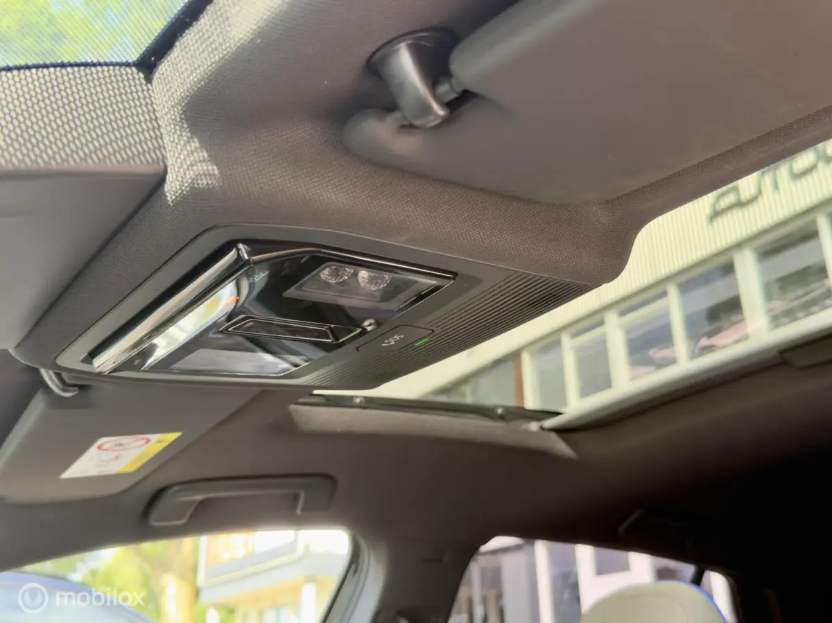 1.4 eHybrid GTE | Pano | Cam | IQ Light | ACC | Travel Assist | 18" | Apple- & Android Carplay | 245 PK