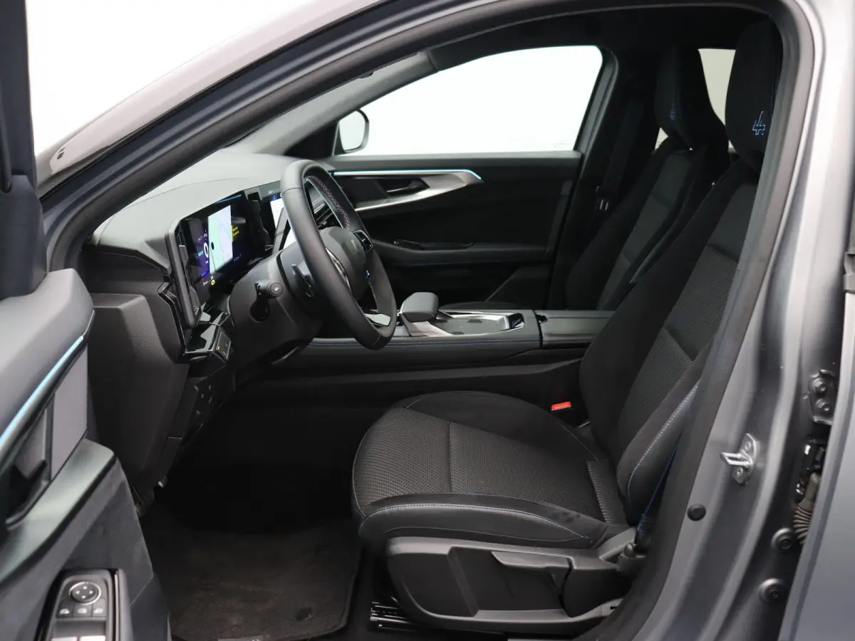 E-Tech full hybrid 200pk techno esprit Alpine | Elek. kofferklep | Adaptieve cruise control | Blind spot |