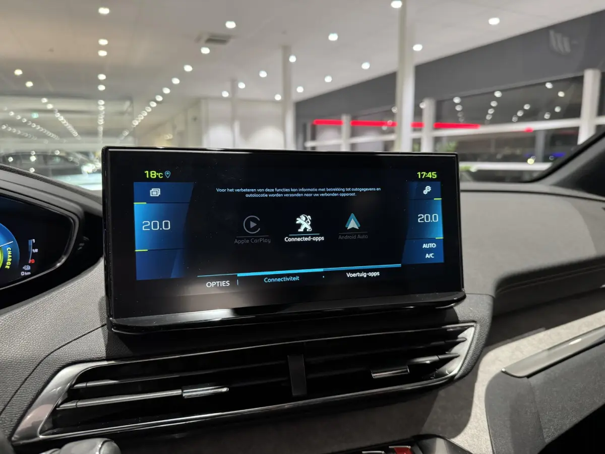 1.6 HYbrid 225 GT Automaat | Climate Control | Elek. Schuif / Kantel Dak | Elek. Kofferklep | Voorstoelen Verwarmd | Full Map Navigatie | Apple Carplay / Android Auto | Camera | Parkeersenso