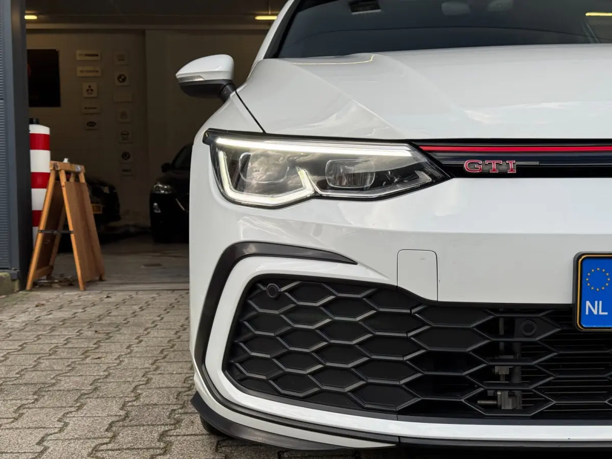 2.0 TSI GTI / PANO / SFEER / KEYLESS / CARPLAY / FLIPPERS / CLIMATE / ADAPTIEVE CRUISE / DAB+ / PRIVACY GLASS !