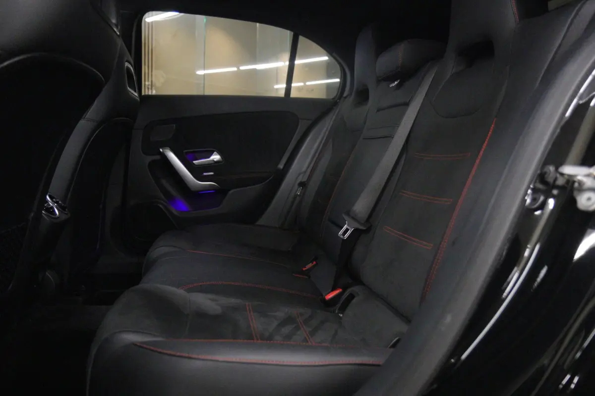 200 AMG /PANO/MEMORY/KEYLESS/SFEER/CAMERA/BOMVOL