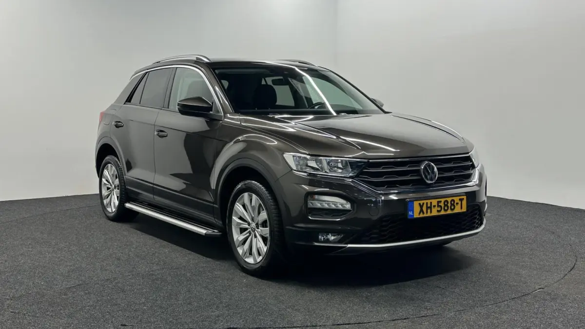 1.0 TSI Style Business CARPLAY NAVI ADAPTIEF CRUISE LM ECC STOELVERWARMING.