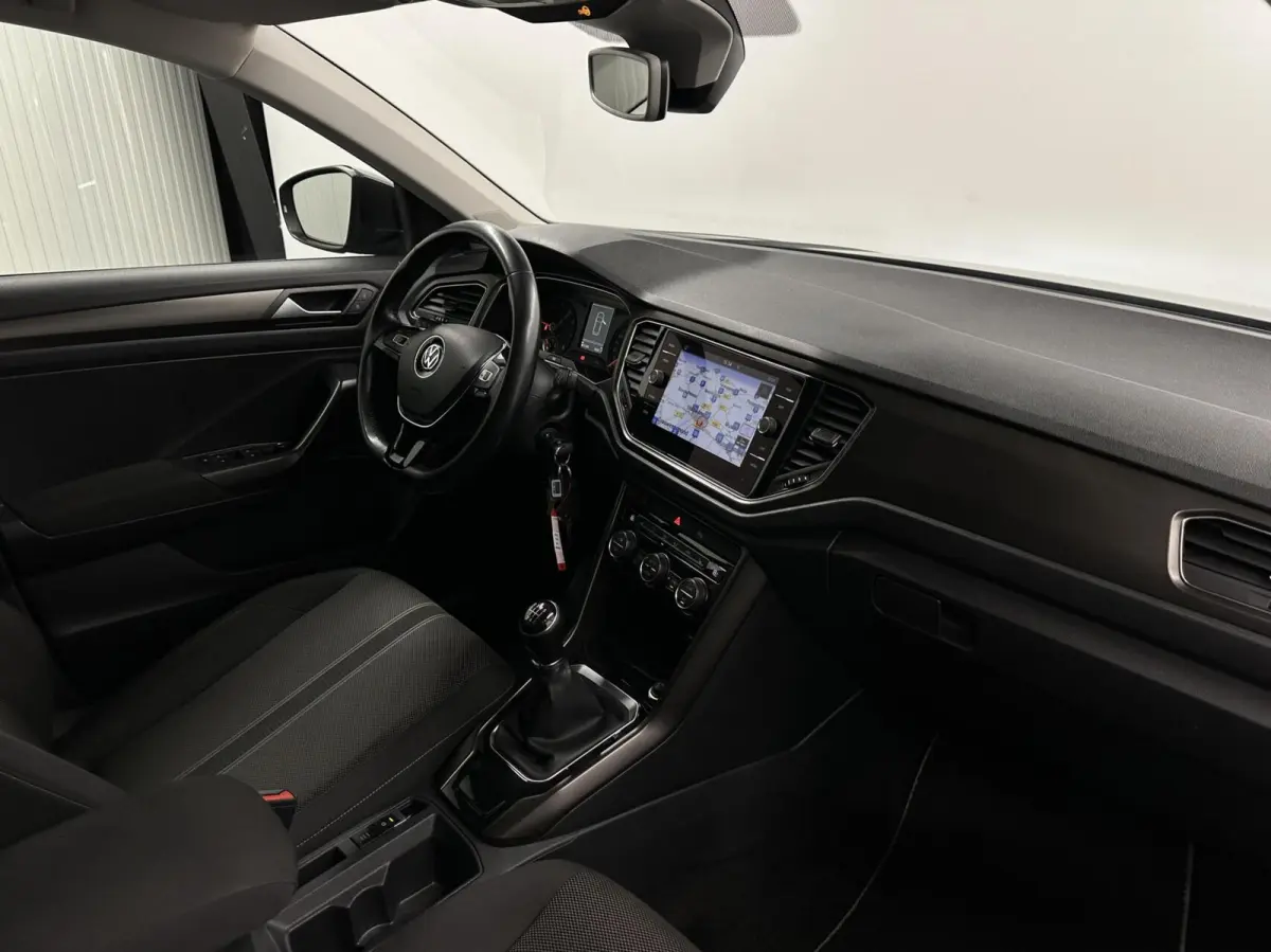 1.0 TSI Style Business CARPLAY NAVI ADAPTIEF CRUISE LM ECC STOELVERWARMING.