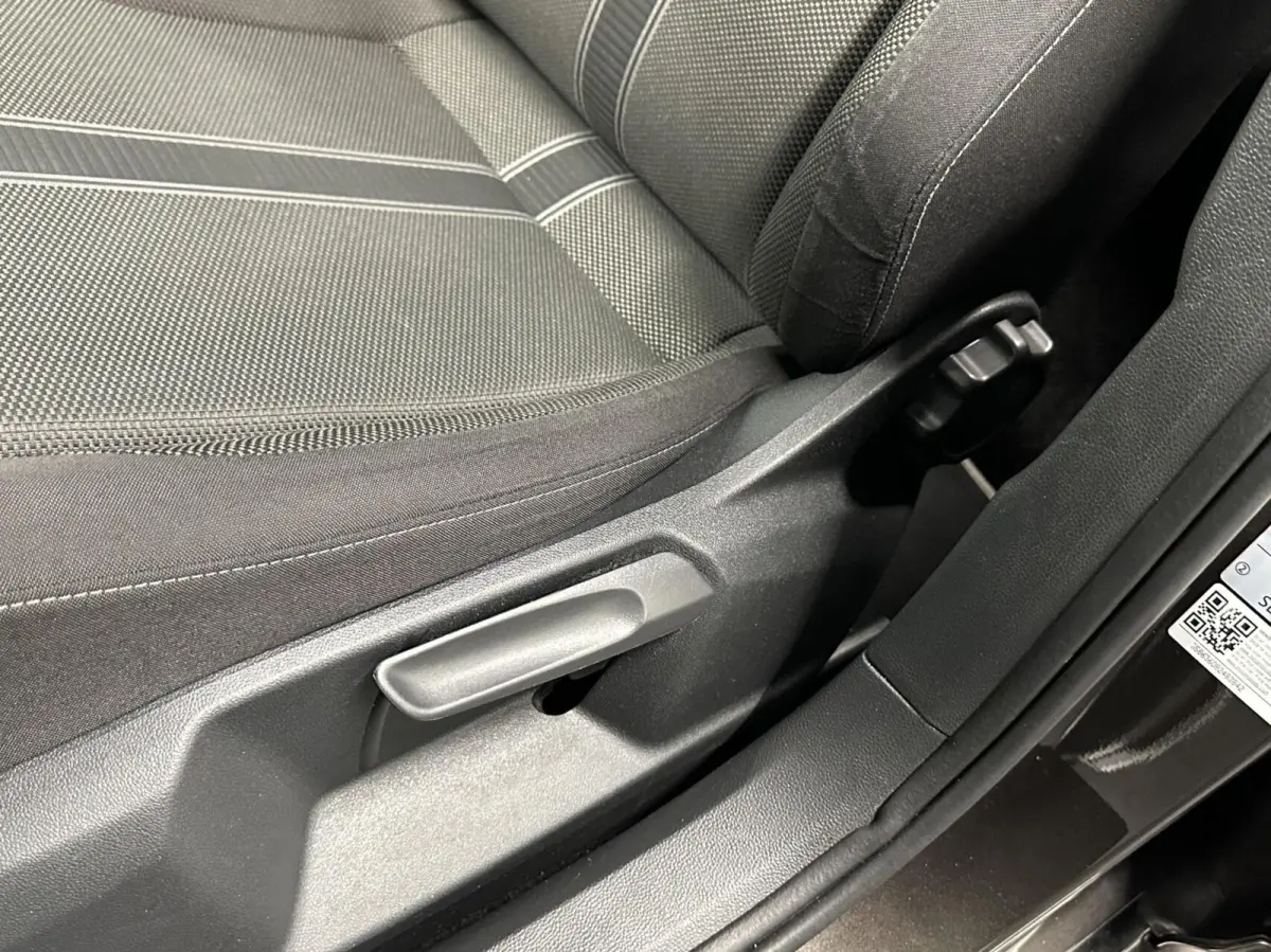 1.0 TSI Style Business CARPLAY NAVI ADAPTIEF CRUISE LM ECC STOELVERWARMING.
