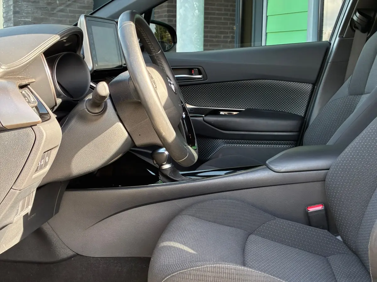 1.8 Hybrid Style|2e Eigenaar|Camera|Navigatie|CruiseControl|PDC|Climatronic|Nieuwe APK|NAP|