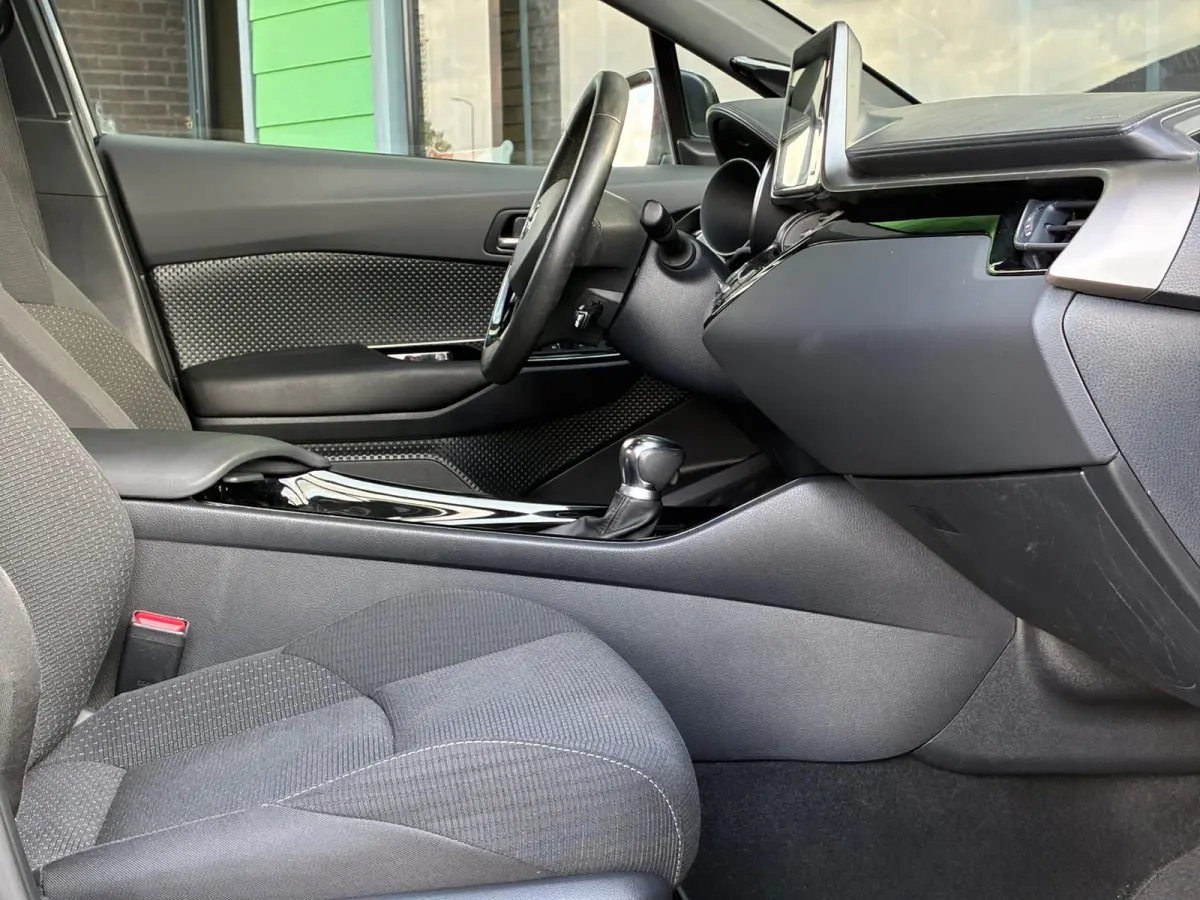 1.8 Hybrid Style|2e Eigenaar|Camera|Navigatie|CruiseControl|PDC|Climatronic|Nieuwe APK|NAP|