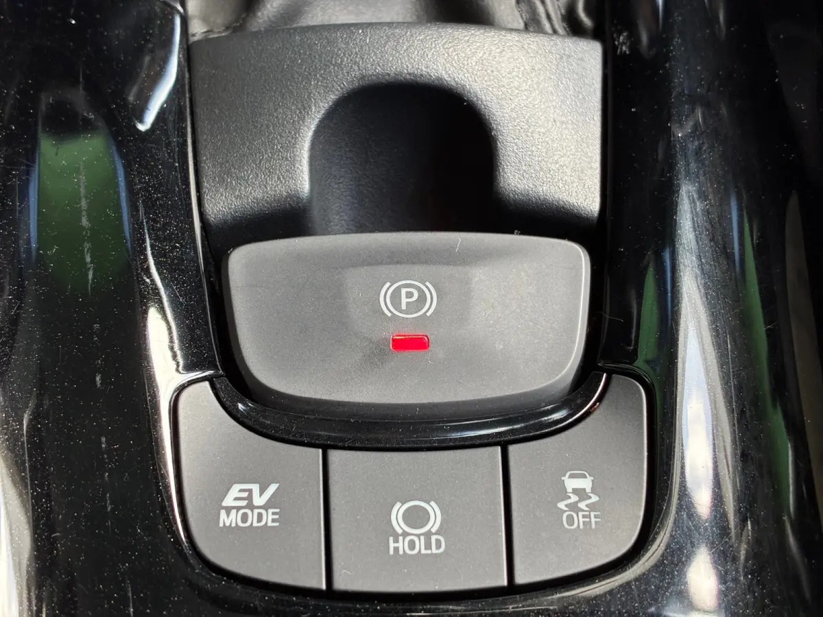 1.8 Hybrid Style|2e Eigenaar|Camera|Navigatie|CruiseControl|PDC|Climatronic|Nieuwe APK|NAP|