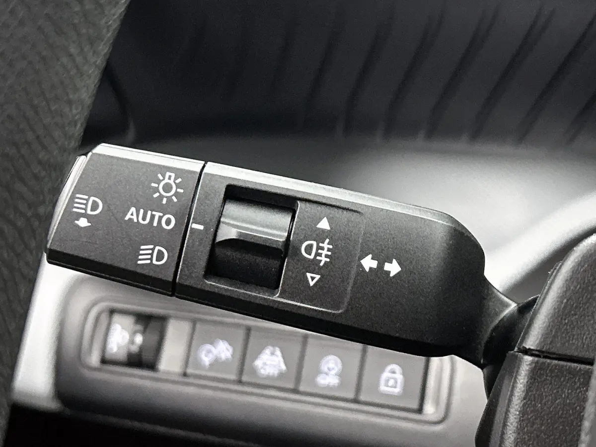1.2 100pk You | Parkeersensoren achterzijde | Bluetooth telefoonvoorbereiding | Centrale deurvergrendeling op afstand