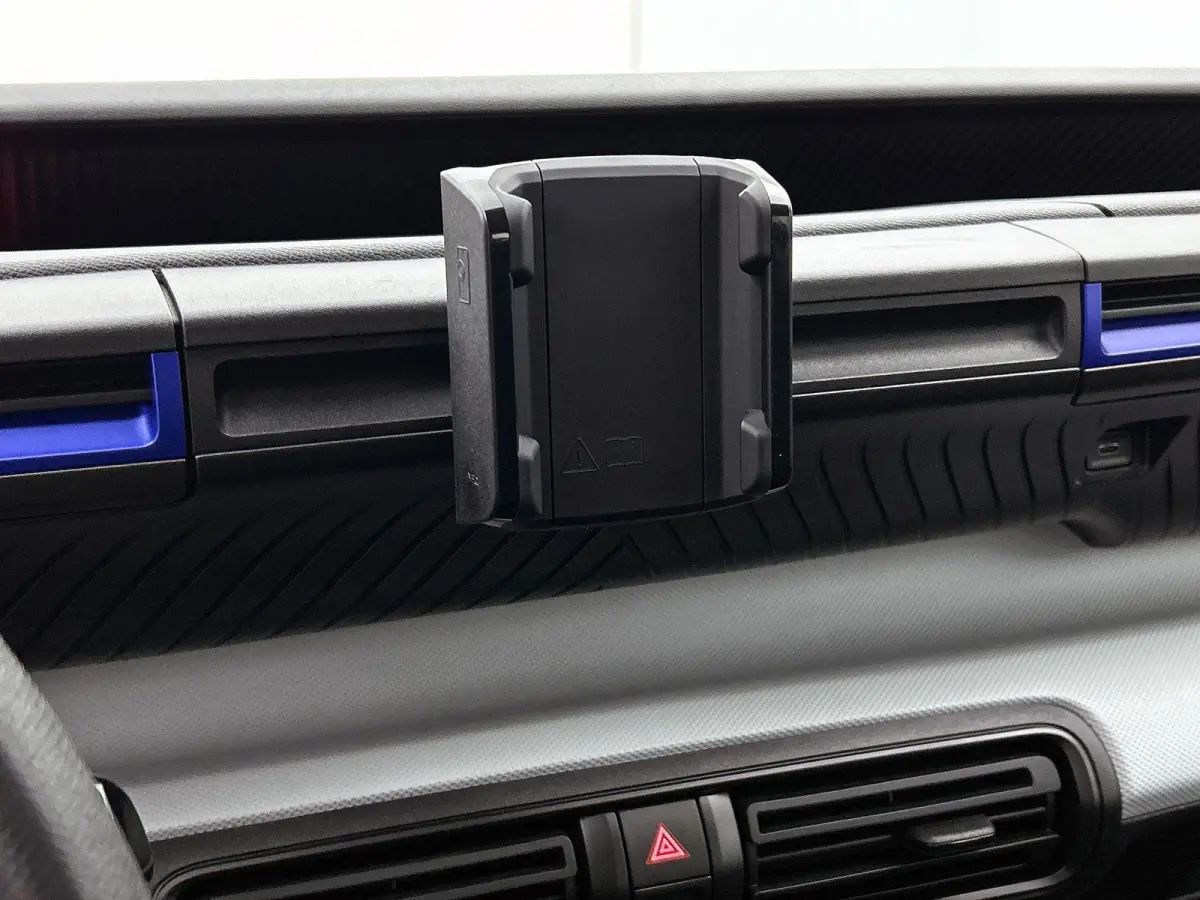 1.2 100pk You | Parkeersensoren achterzijde | Bluetooth telefoonvoorbereiding | Centrale deurvergrendeling op afstand