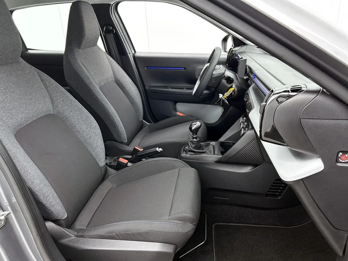 1.2 100pk You | Parkeersensoren achterzijde | Bluetooth telefoonvoorbereiding | Centrale deurvergrendeling op afstand
