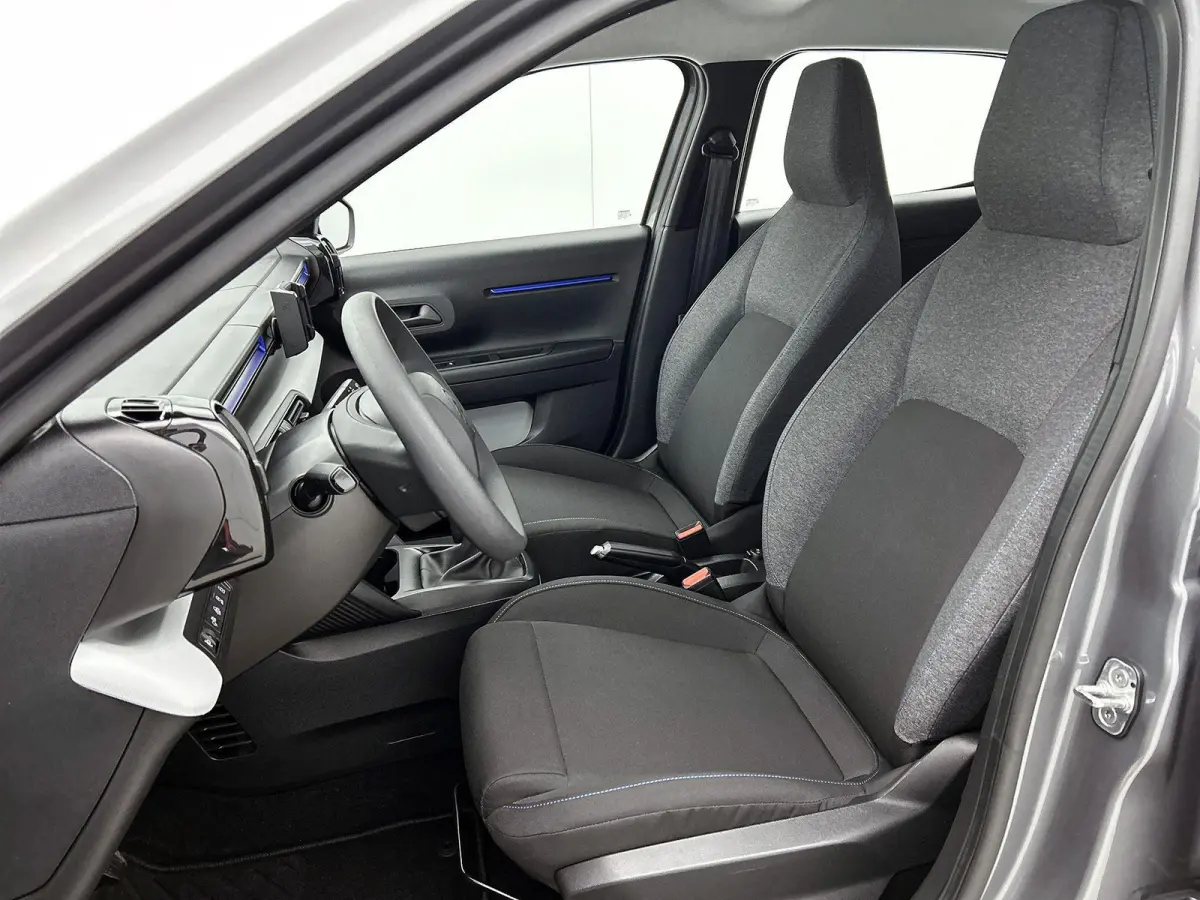 1.2 100pk You | Parkeersensoren achterzijde | Bluetooth telefoonvoorbereiding | Centrale deurvergrendeling op afstand