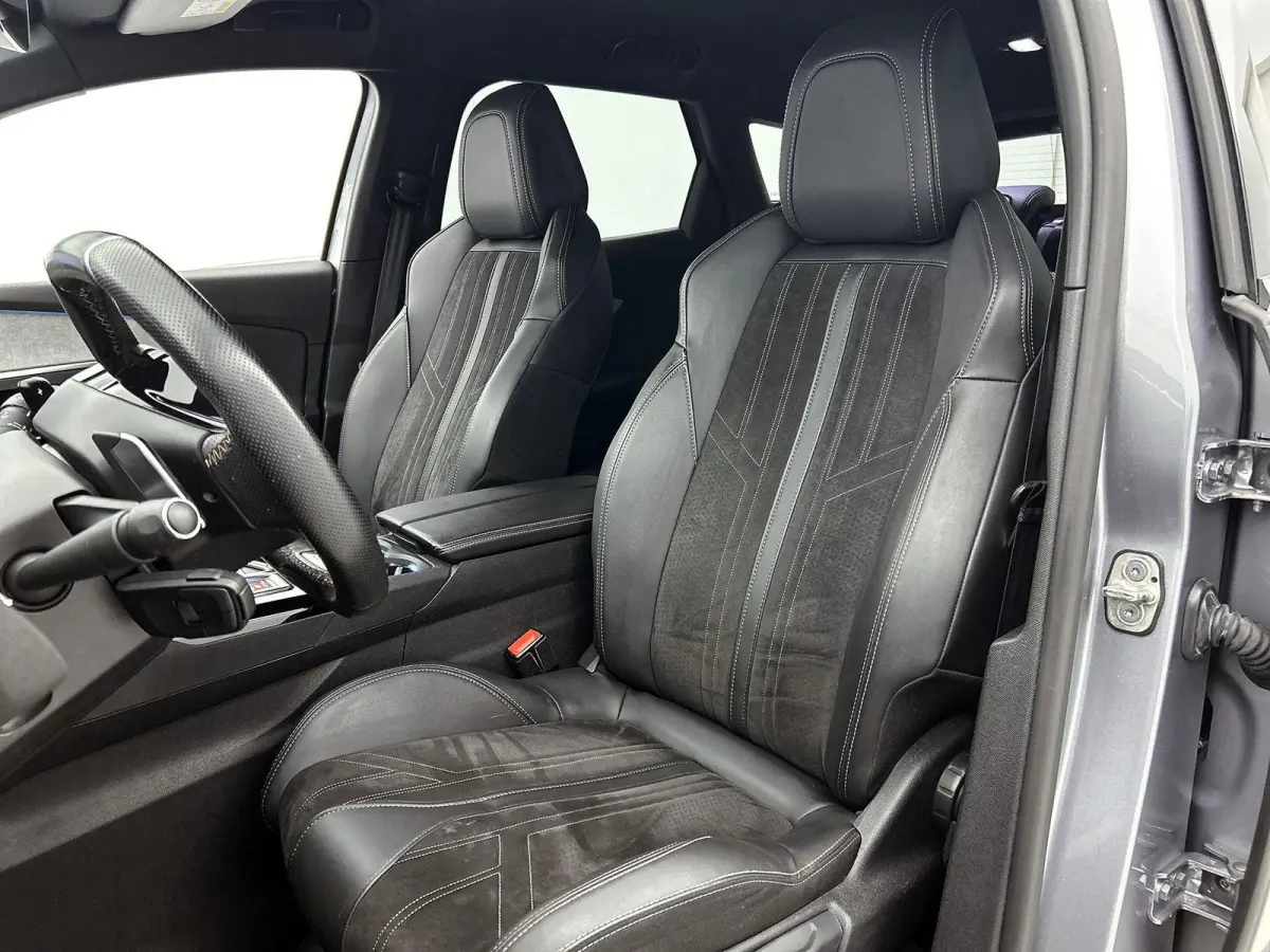 1.2 130pk GT Automaat | 1ste Eigenaar | Navigatie | Apple CarPlay/Android Auto | Adaptieve Cruise Control | Camera | Climate Control | Dodehoekdetectie | Keyless Entry/Start | Isofix | Priva