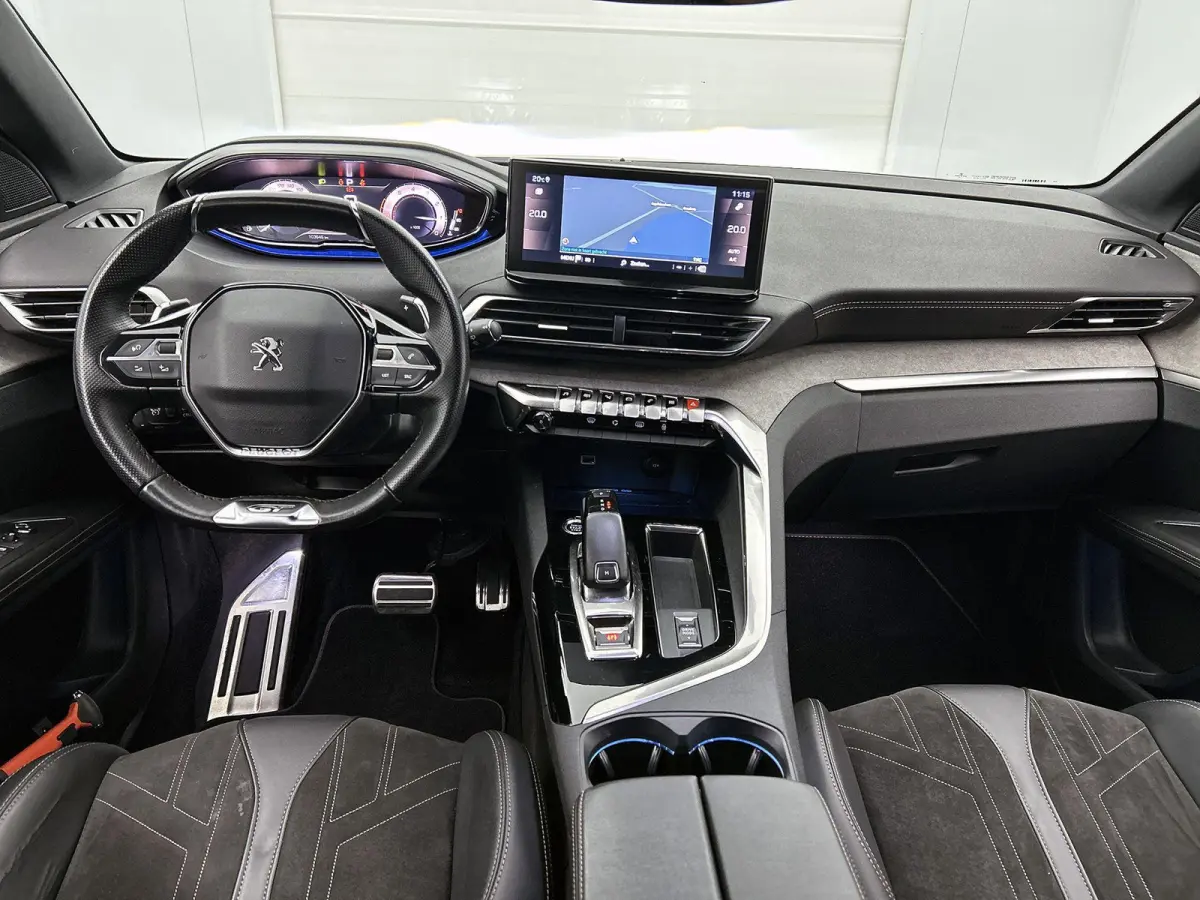 1.2 130pk GT Automaat | 1ste Eigenaar | Navigatie | Apple CarPlay/Android Auto | Adaptieve Cruise Control | Camera | Climate Control | Dodehoekdetectie | Keyless Entry/Start | Isofix | Priva