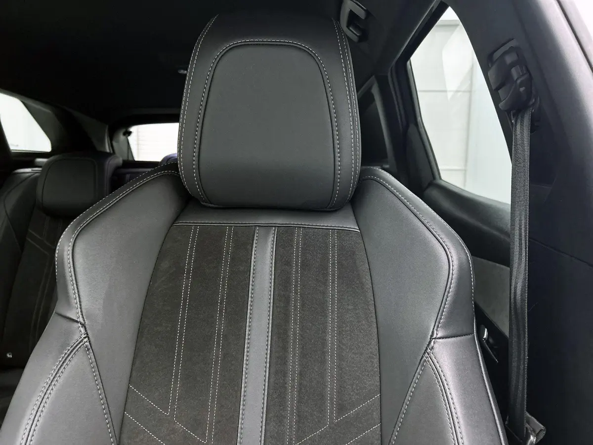 1.2 130pk GT Automaat | 1ste Eigenaar | Navigatie | Apple CarPlay/Android Auto | Adaptieve Cruise Control | Camera | Climate Control | Dodehoekdetectie | Keyless Entry/Start | Isofix | Priva