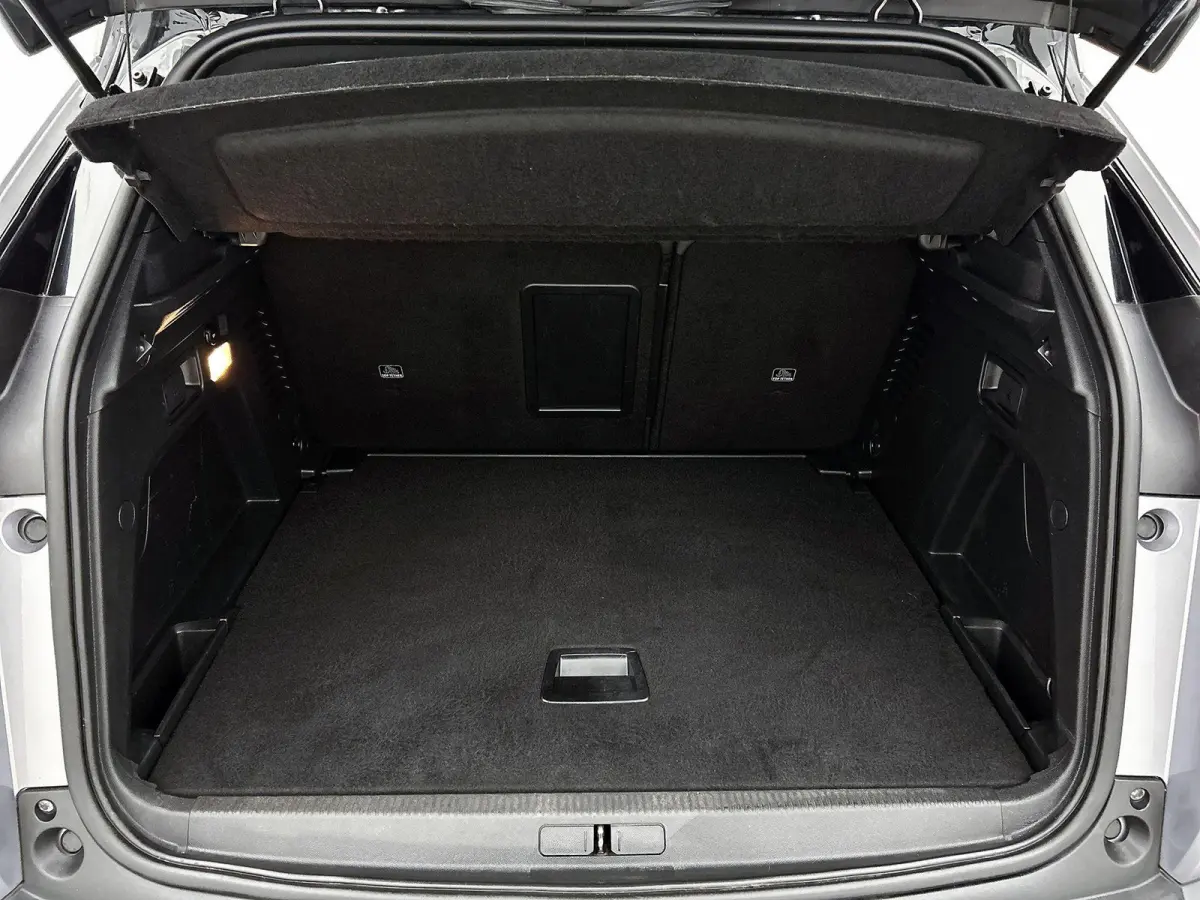 1.2 130pk GT Automaat | 1ste Eigenaar | Navigatie | Apple CarPlay/Android Auto | Adaptieve Cruise Control | Camera | Climate Control | Dodehoekdetectie | Keyless Entry/Start | Isofix | Priva