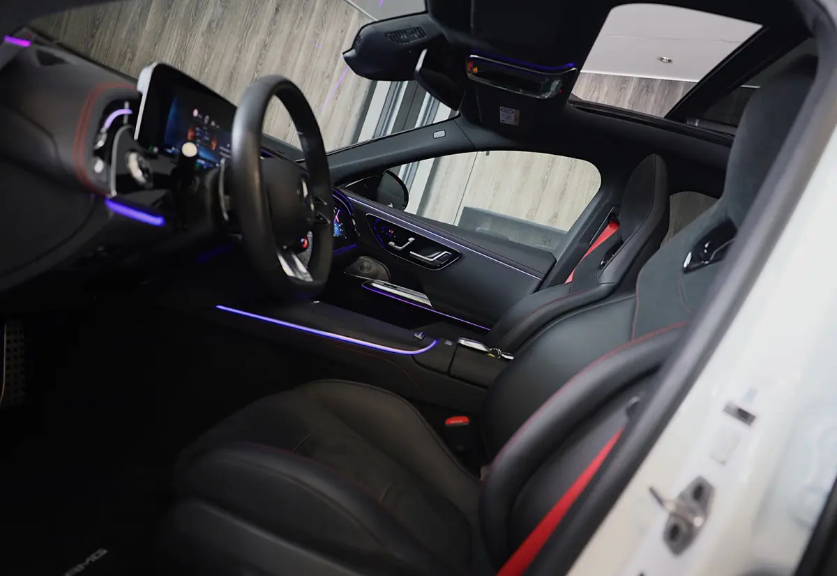 AMG 53 4MATIC+ / Hyperscreen / Head Up / Performance Sitze / Burmester4D / 360 Camera / 4W Sturing