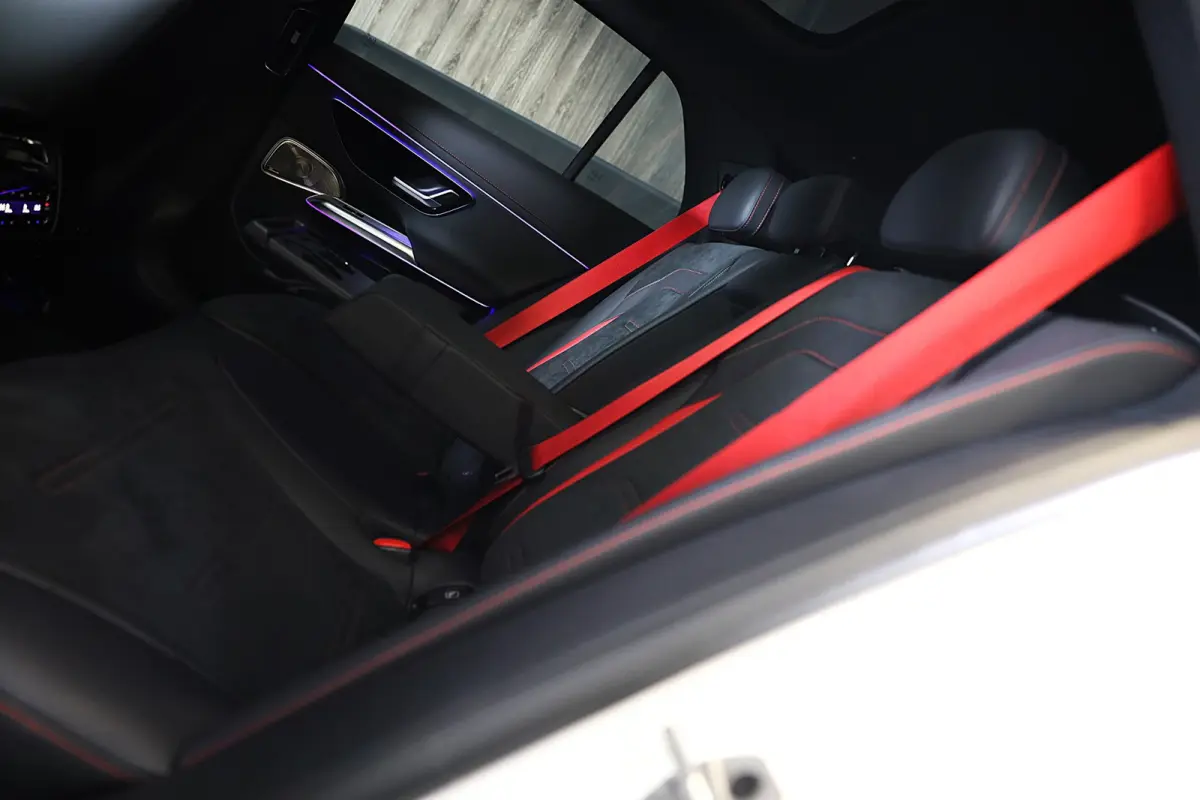 AMG 53 4MATIC+ / Hyperscreen / Head Up / Performance Sitze / Burmester4D / 360 Camera / 4W Sturing