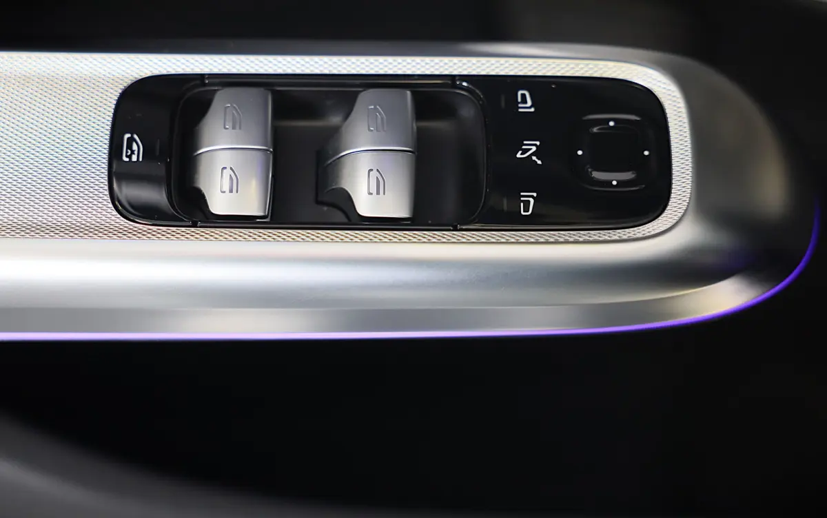 AMG 53 4MATIC+ / Hyperscreen / Head Up / Performance Sitze / Burmester4D / 360 Camera / 4W Sturing