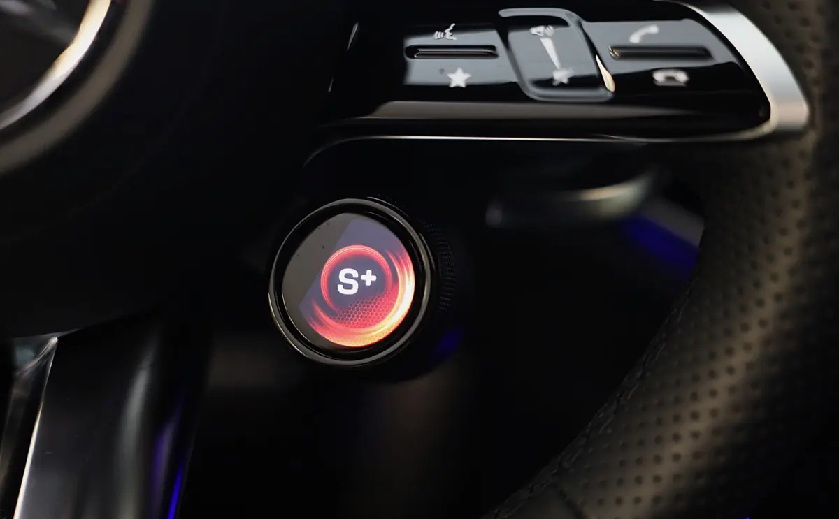 AMG 53 4MATIC+ / Hyperscreen / Head Up / Performance Sitze / Burmester4D / 360 Camera / 4W Sturing
