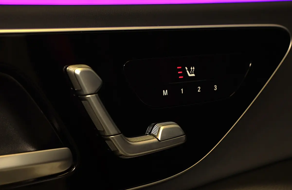 AMG 53 4MATIC+ / Hyperscreen / Head Up / Performance Sitze / Burmester4D / 360 Camera / 4W Sturing