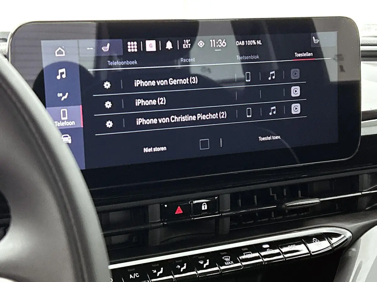 118pk Urban 42 kWh Automaat | LAGE KM | Apple Carplay/Android Auto | Camera | Cruise Control | Climate Control | Dodehoekdetectie | 16"LMV |