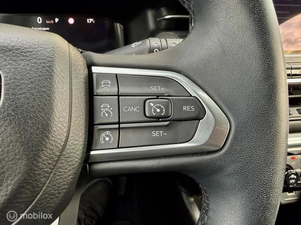 1.5T e-Hybrid Altitude