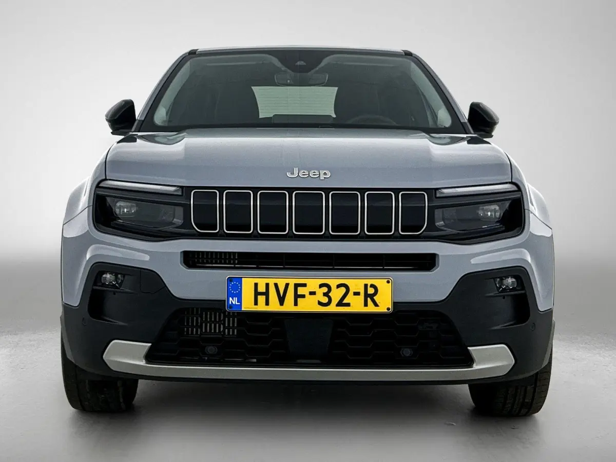 1.2 110pk e-Hybrid Altitude Automaat | 1ste Eigenaar | Elektrische Klep | Navigatie | Apple Carplay/Android Auto | Climate Control | Adaptieve Cruise Control | Parkeersensoren Achter | Leder