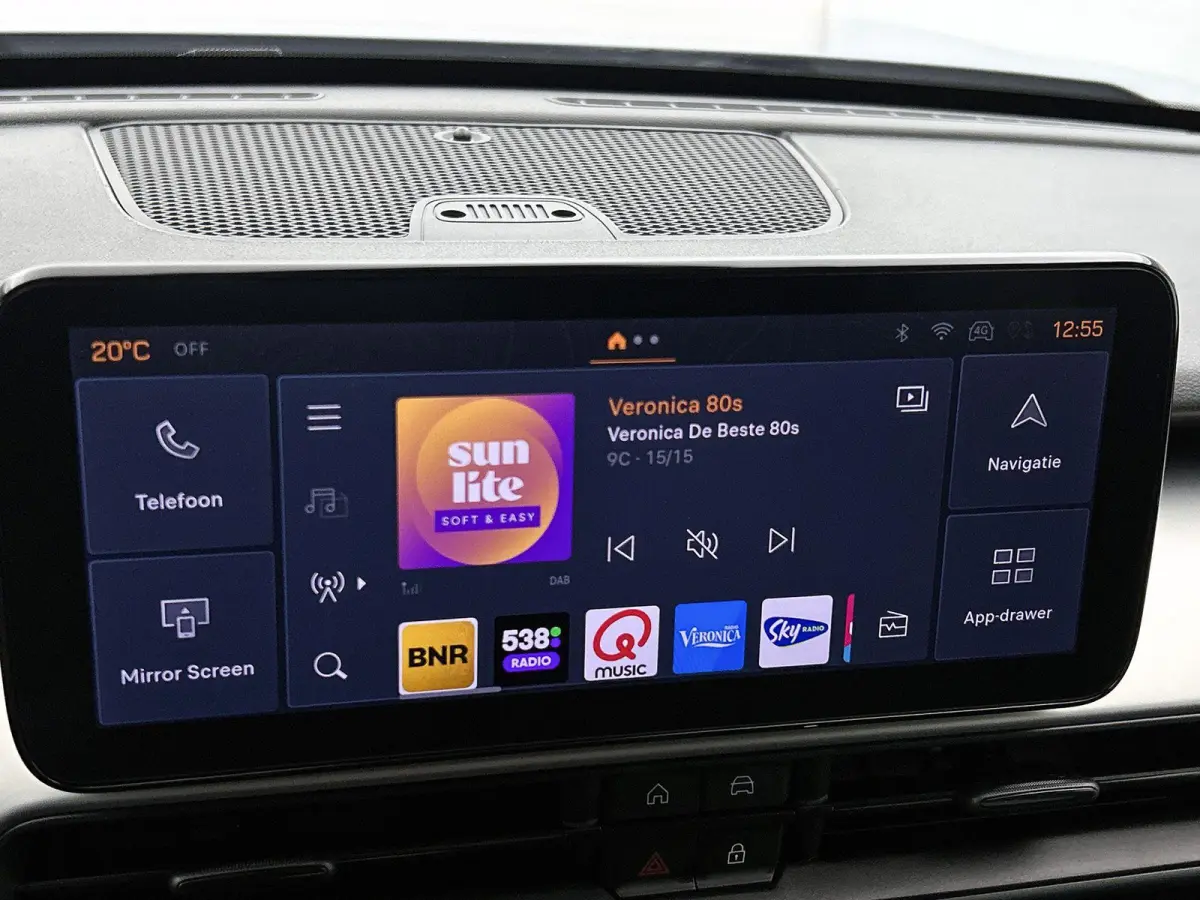 1.2 110pk e-Hybrid Altitude Automaat | 1ste Eigenaar | Elektrische Klep | Navigatie | Apple Carplay/Android Auto | Climate Control | Adaptieve Cruise Control | Parkeersensoren Achter | Leder