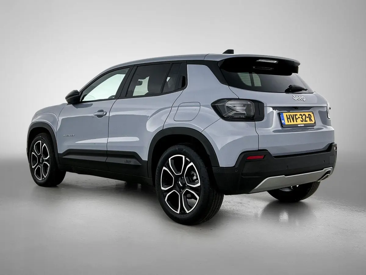 1.2 110pk e-Hybrid Altitude Automaat | 1ste Eigenaar | Elektrische Klep | Navigatie | Apple Carplay/Android Auto | Climate Control | Adaptieve Cruise Control | Parkeersensoren Achter | Leder