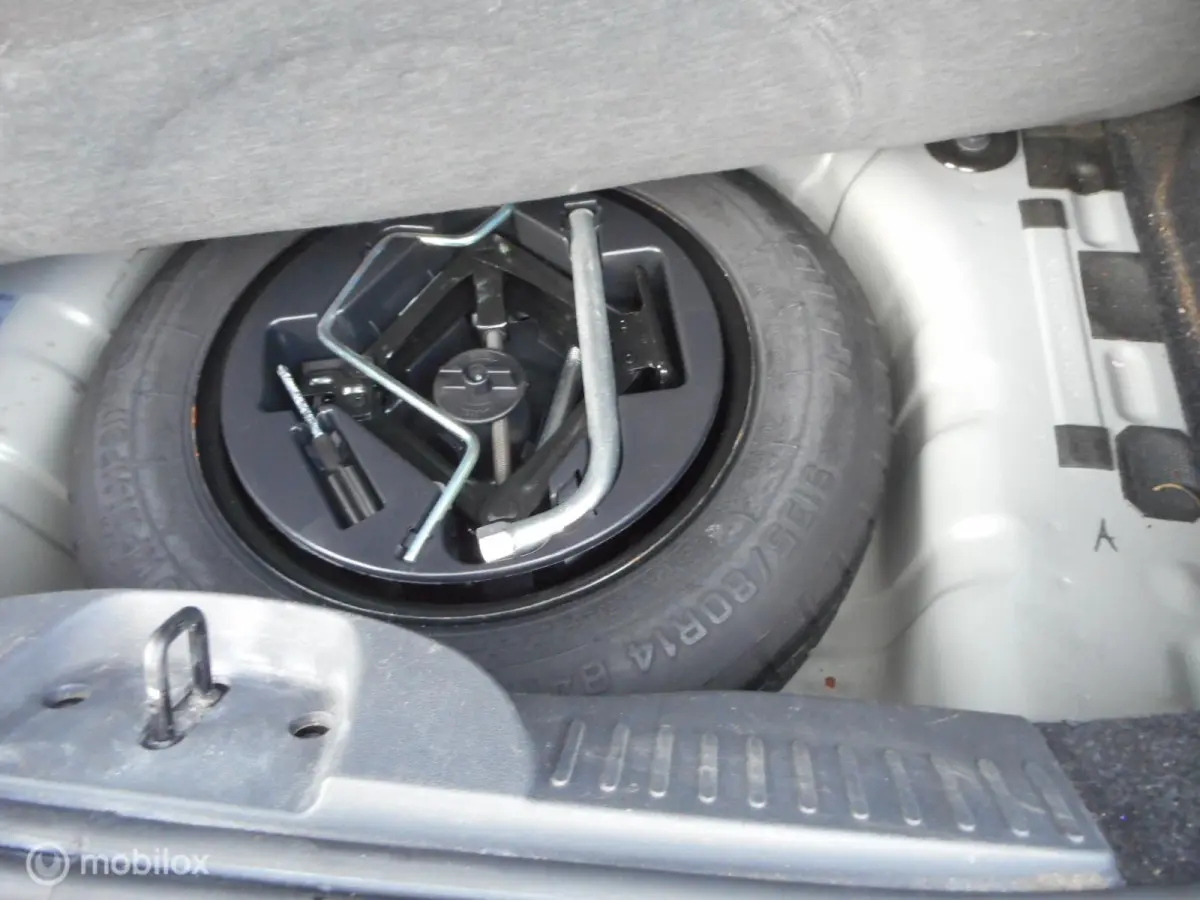 TwinAir Turbo 80 Lounge ECC+PDC+NAVI+METALLIC+RESERVEWIEL