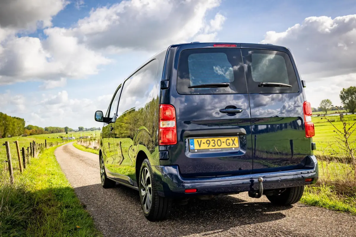 bestel 2.0 BlueHDI 180 Business M S&S|Automaat