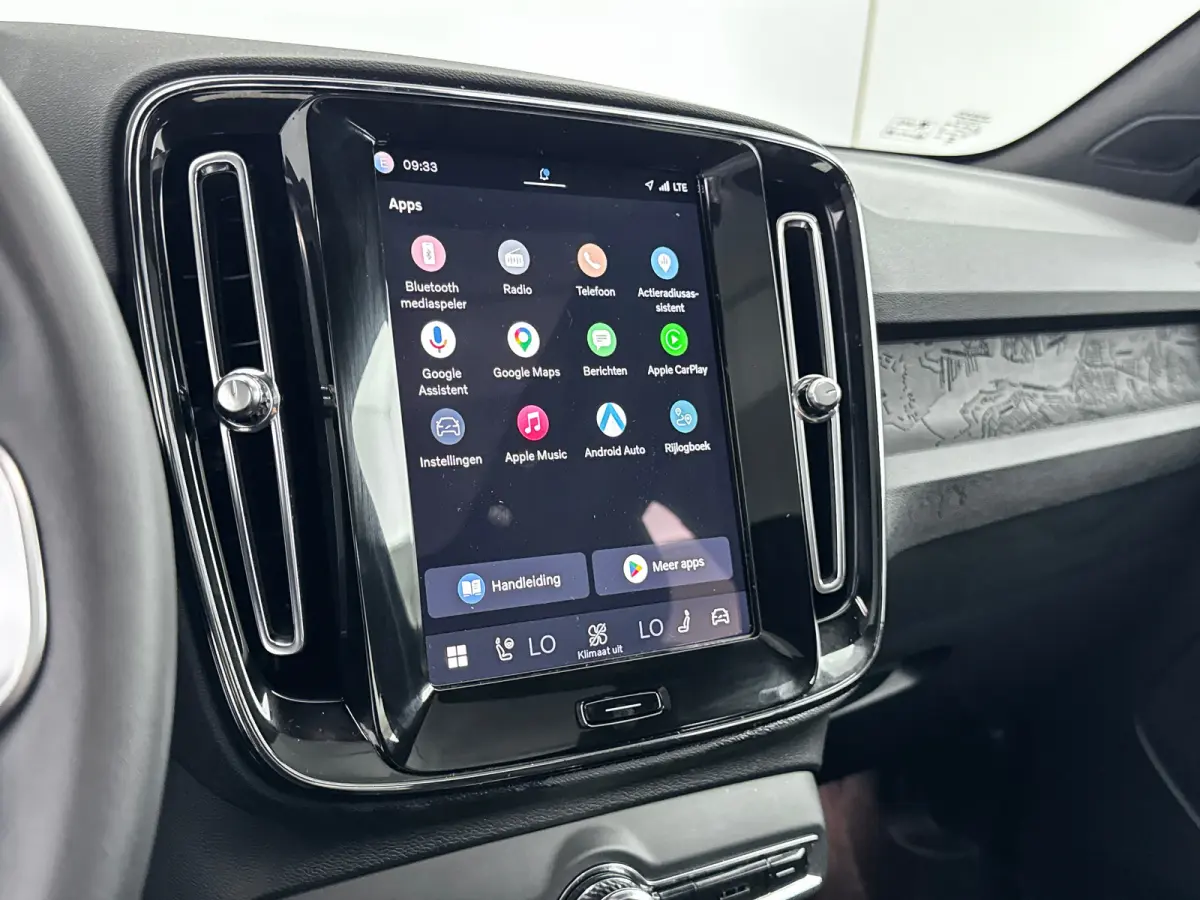 Single Motor Extended Range Plus 82 kWh | 19" Allseason | Adaptieve Cruise | BLIS | Stoel/Stuurverwarming | Keyless | Panoramadak | Warmtepomp