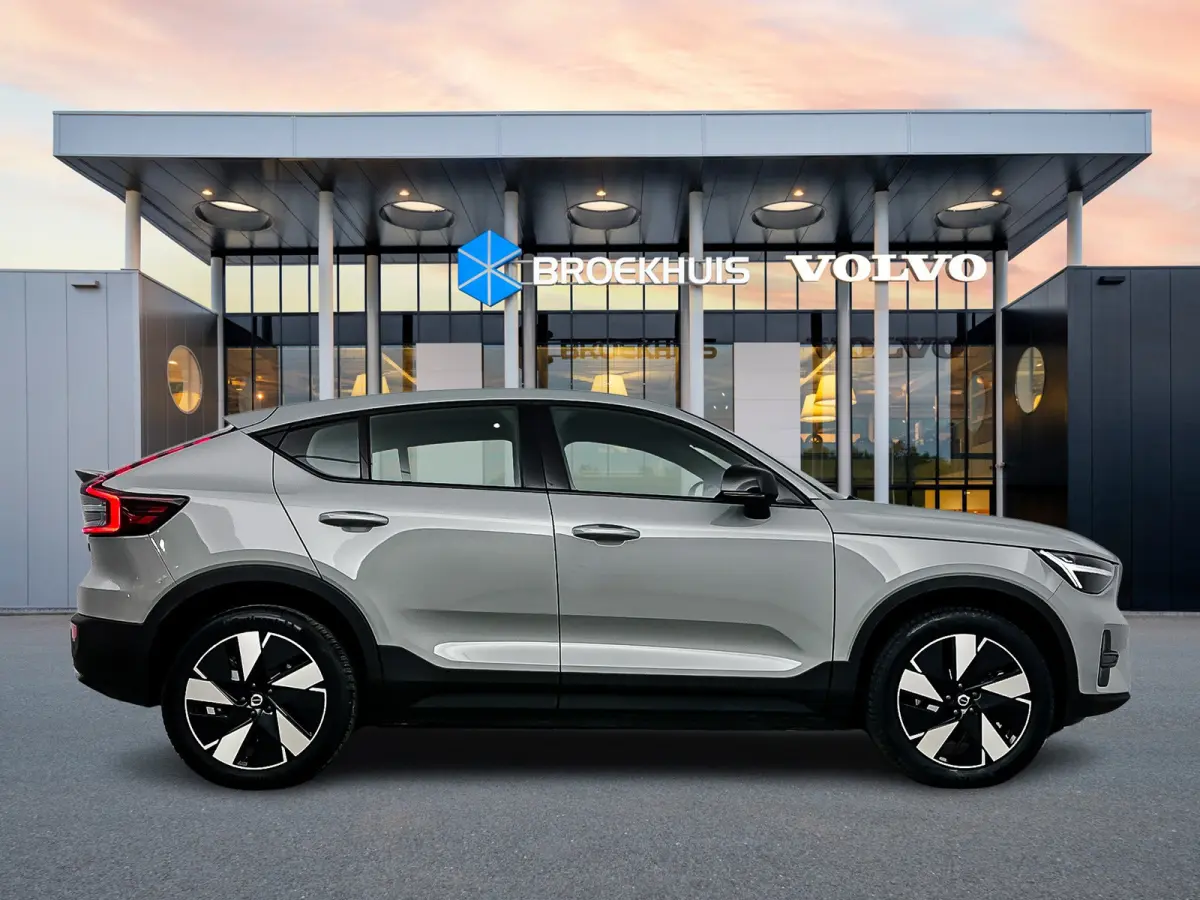 Single Motor Extended Range Plus 82 kWh | 19" Allseason | Adaptieve Cruise | BLIS | Stoel/Stuurverwarming | Keyless | Panoramadak | Warmtepomp