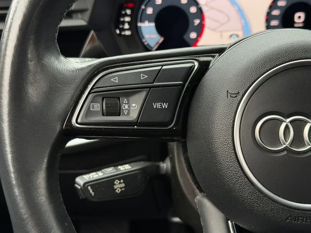 30 TFSI PRO LINE VIRTUAL/NAVI/CRUISE/CARPLAY