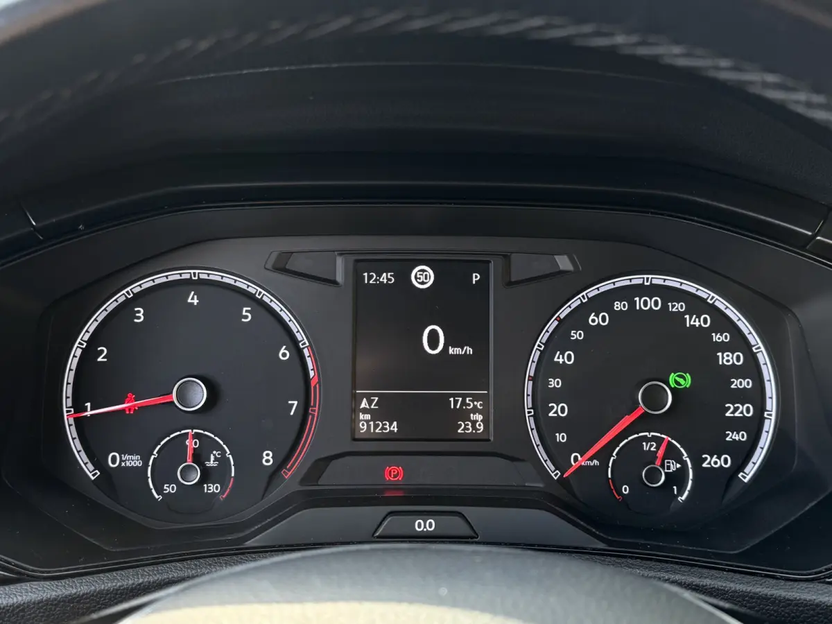 1.5 TSI 150PK DSG BUSINESS CARPLAY/NAVI/PDC
